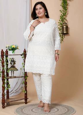 Women Plus Size Beige-Coloured Chikankari Thread Work Kurta with Palazzo 4