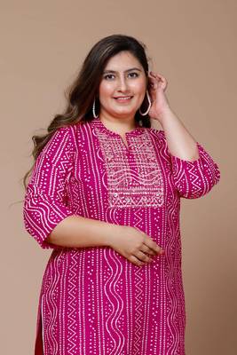 Women's Plus Size Pink Rayon Bandhej Printed Straight Kurta 3