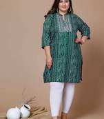 Women's Plus Size Green Coloured Rayon Embroidered Bandhej Straight Kurta