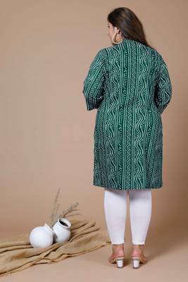 Women's Plus Size Green Coloured Rayon Embroidered Bandhej Straight Kurta 4