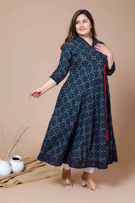 Women Plus Size Blue Floral Printed Angrakha Kurta 2