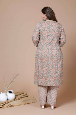 Women Plus Size Brown Floral Printed Gotta Patti Pure Cotton Kurta with Palazzos 4