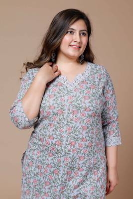 Women Plus Size Blue Floral Printed Gotta Patti Pure Cotton Kurta with Palazzos 3