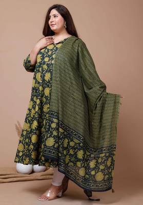 Womens Plus Size Green Printed Cotton Anarkali Kurta & Dupatta 2