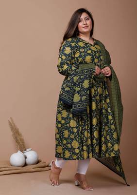 Womens Plus Size Green Printed Cotton Anarkali Kurta & Dupatta 3