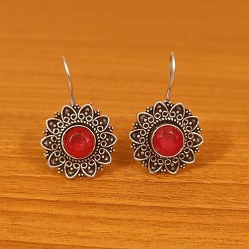 Red hoops 1