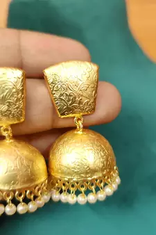 White jhumkas