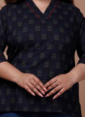 Womens Plus Size Blue Printed Indigo Top 6
