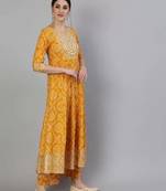 Shri Krishna Fabric Women's Rayon Bandhej Printed Embroidered Anarkali Kurti With Pant & Tie Dye Dupatta Set