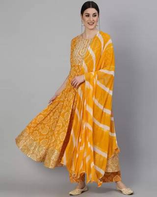 Shri Krishna Fabric Women's Rayon Bandhej Printed Embroidered Anarkali Kurti With Pant & Tie Dye Dupatta Set 2