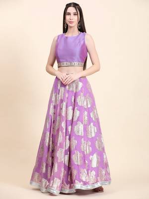 Lavender Choli, Woven Georgette Lehenga, Net Dupatta set 7