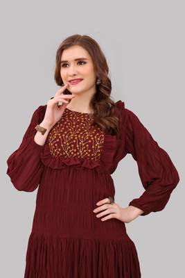 Title: Maroon Georgette Embroidered Full Sleeve Straight Kurta 4