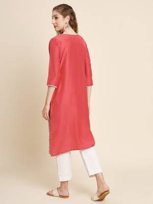 Ethnic motifs embroidered Round neck Three-quarter, regular sleeves Straight shape style Sequinned detail Knee length 3