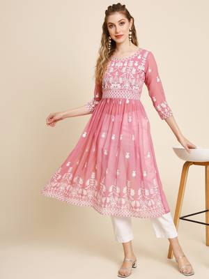 Ethnic motifs embroidered Round neck Three-quarter, regular sleeves Anarkali shape with pleated styleThread work 5