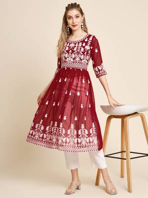 Ethnic motifs embroidered Round neck Three-quarter, regular sleeves Anarkali shape with pleated styleThread work 5