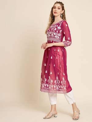Ethnic motifs embroidered Round neck Three-quarter, regular sleeves Anarkali shape with pleated styleThread work 2