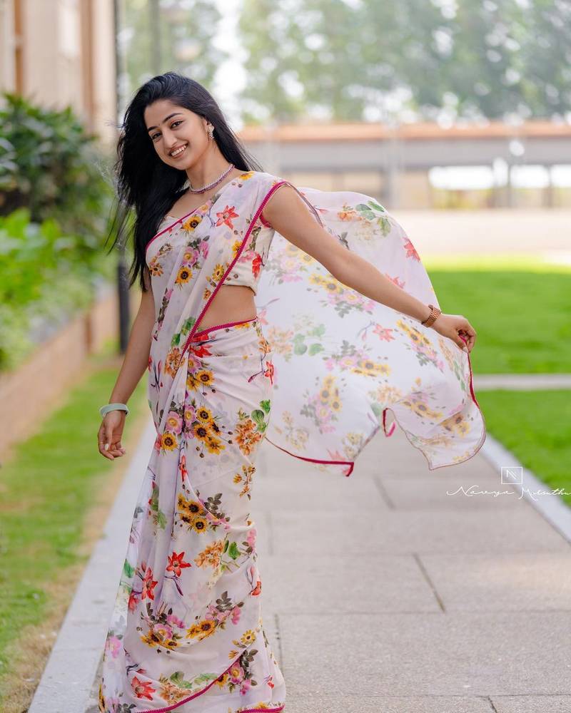 Trending Beautifull Gorgette Fabric Digital Print Saree 