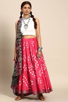 SWATIKA Pink Cotton Traditional bandhej Women's  Saree With Blouse piece