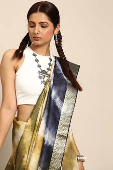 SWATIKA Green Silk Traditional bandhej Women's  Saree With Blouse piece