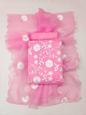 Baby-pink embroidered organza salwar 4