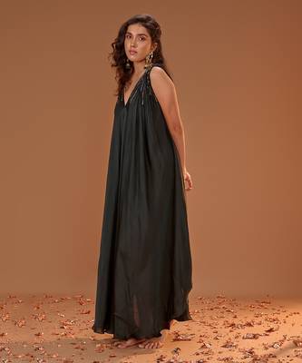 BOTTLE GREEN OVERSIZED DRESS 2