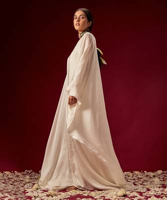 WHITE KAFTAN 3