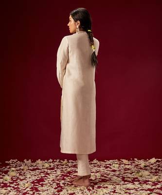 WHITE OVERSIZED KURTA 3
