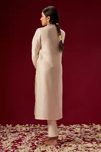 WHITE OVERSIZED KURTA
