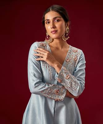 LILAC BLUE EMBROIDERED JACKET WITH PANTS 4