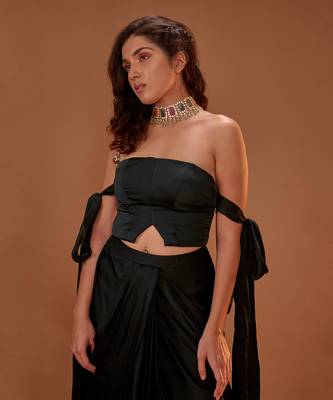 BOTTLE GREEN BUSTIER WITH DHOTI 3