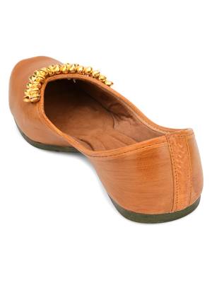 Desi Colour Ghungroo Tan Womens Indian Ethnic Comfort Footwear/Punjabi Jutti 4