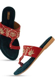 Desi Colour Red Slipper Womens Indian Ethnic Comfort Footwear/Punjabi Jutti