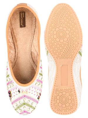 Desi Colour White Multiline Womens Indian Ethnic Comfort Footwear/Punjabi Jutti 5