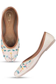 Desi Colour Multi Designer Dabka Womens Indian Ethnic Comfort Footwear/Punjabi Jutti7