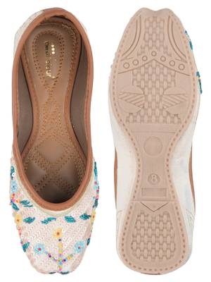 Desi Colour Multi Designer Dabka Womens Indian Ethnic Comfort Footwear/Punjabi Jutti7 5