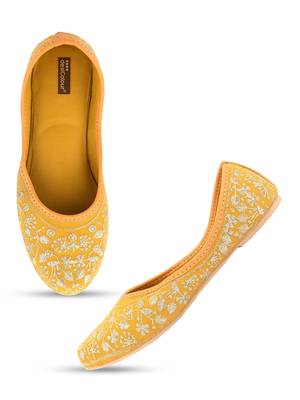 Desi Colour Mustard Boutique Womens Indian Ethnic Comfort Footwear/Punjabi Jutti 1