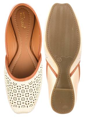 Desi Colour White Handcrafted Stone Work Womens Indian Ethnic Comfort Footwear/Punjabi Jutti 5