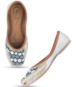 Desi Colour Multi Designer Dabka Womens Indian Ethnic Comfort Footwear/Punjabi Jutti3