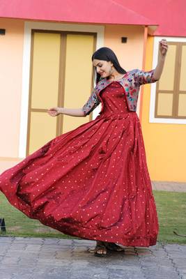 Red Silk With Jacquard weaving Work Gown 3