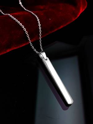 Silver necklaces 1