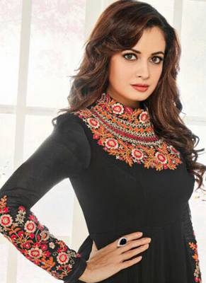 Black embroidered georgette salwar kameez 2
