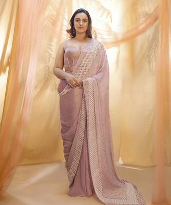 Lilac saree with corset blouse 1