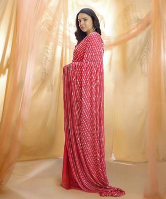 Hot pink saree with sleeveless blouse 2