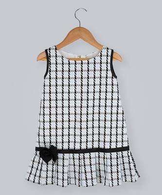 Box Print Dress With Bow. 1