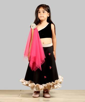Black Ghagra Choli With Pink Dupatta 1