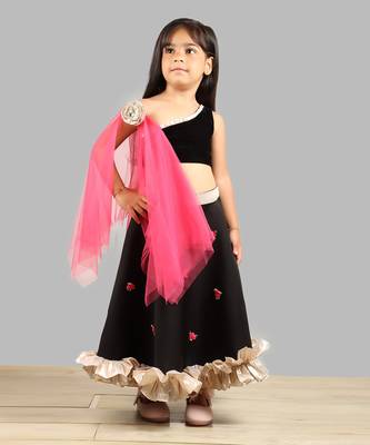 Black Ghagra Choli With Pink Dupatta 2