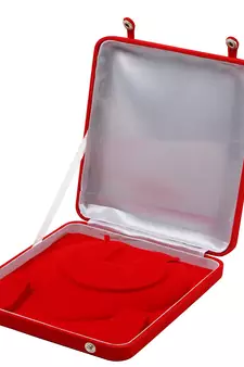 Red pendants