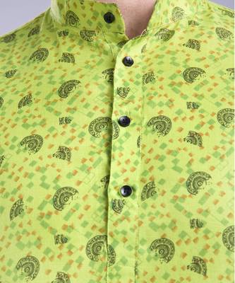 Green printed cotton men-kurtas 4