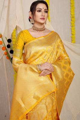 YELLOW BANARASI SILK SAREE WITH WWAVIVNG WORK  3