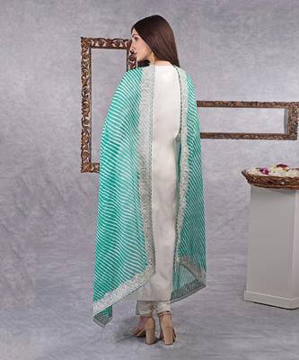 Sea Green Leheriya Kashmiri Tilla Embroidered Dupatta With Kurta Set 4